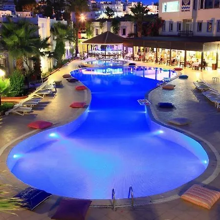 Ξενοδοχείο με διαμερίσματα Club Paloma Αλικαρνασσός