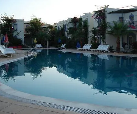 Ξενοδοχείο με διαμερίσματα Club Paloma