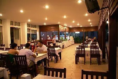 Ξενοδοχείο με διαμερίσματα Club Paloma