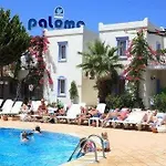 Club Paloma アパートホテル